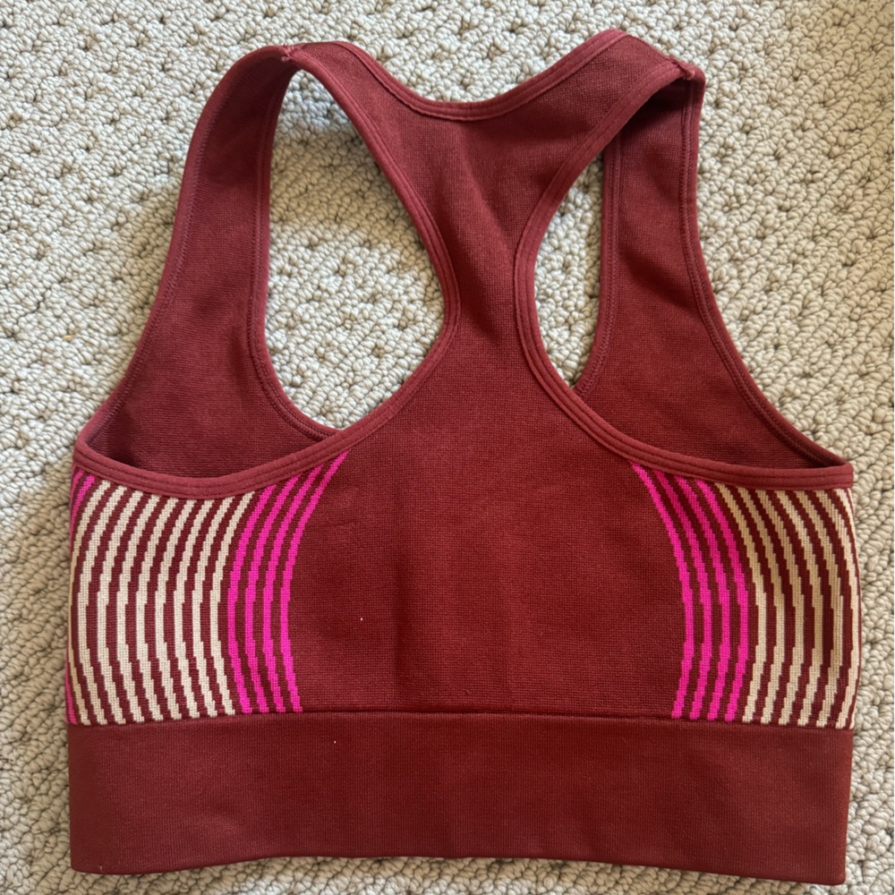 Fabletics Sports Bra - Picture 2 of 3
